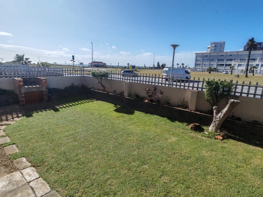 To Let 3 Bedroom Property for Rent in Summerstrand Eastern Cape